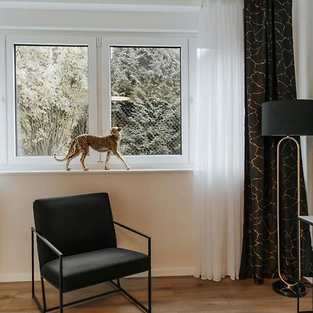 BlumenRaum - Ferienwohnung In Karlsruhe Ngoại thất bức ảnh