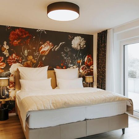 BlumenRaum - Ferienwohnung In Karlsruhe Ngoại thất bức ảnh